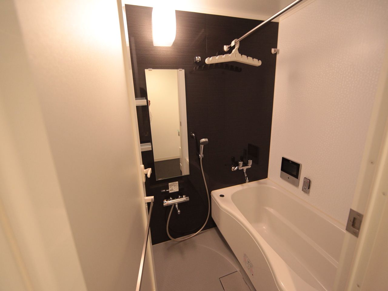 Bath. Bathroom heating dryer Bathing with bathroom TV