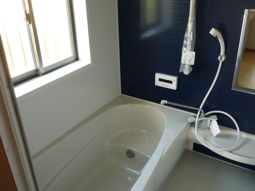 Same specifications photo (bathroom). Same specifications It might differ from the actual.