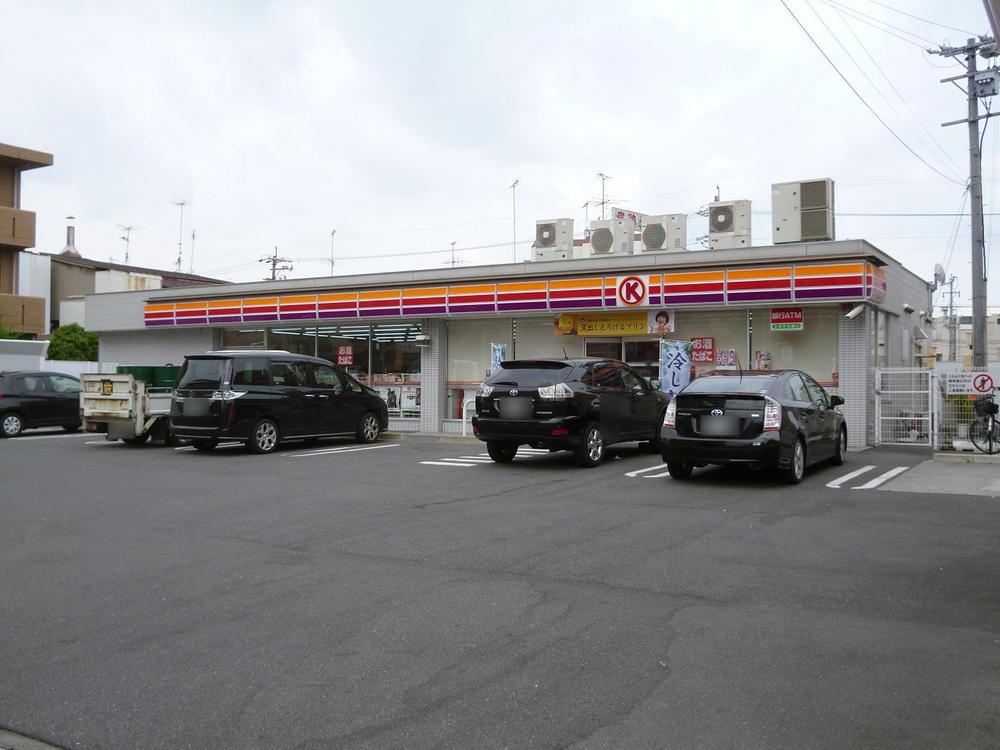 Convenience store. Circle K Nan'yotori 520m up to 6-chome shop