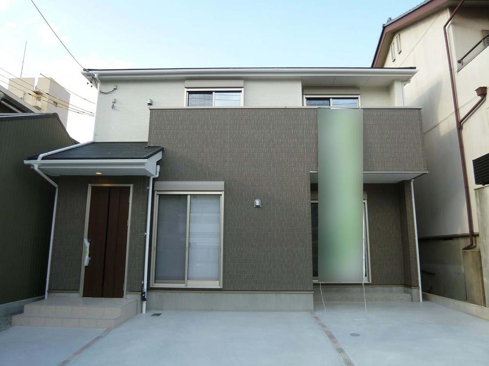 Local appearance photo. ○ ● ○ ● ○ You can preview ○ ● ○ ● ○ South road, Facing south Limit 1 House, Parallel parking two units can be!