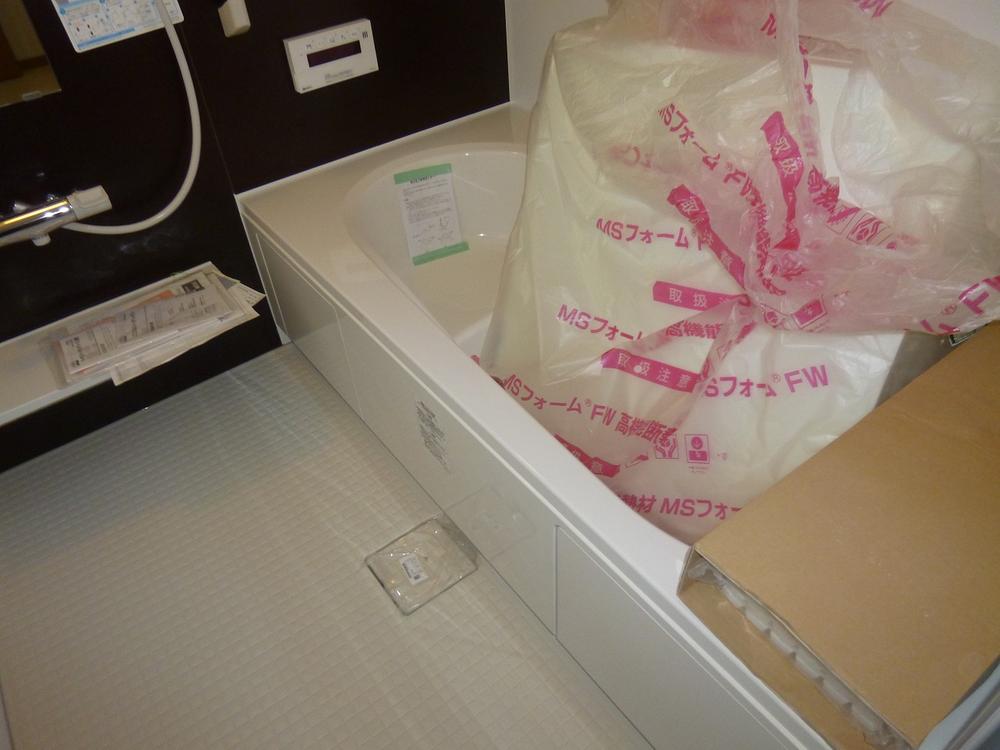 Bathroom.  ◆ 1 tsubo size ◆ 