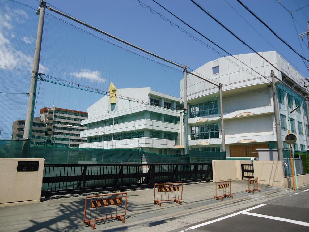 Primary school. 510m to Nagoya City Tatsunaka River Elementary School