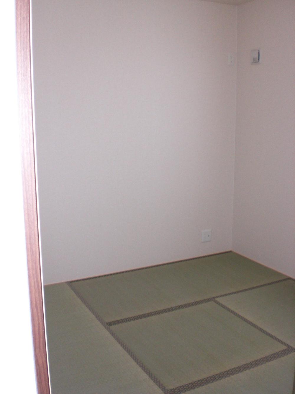 Non-living room. Japanese style room