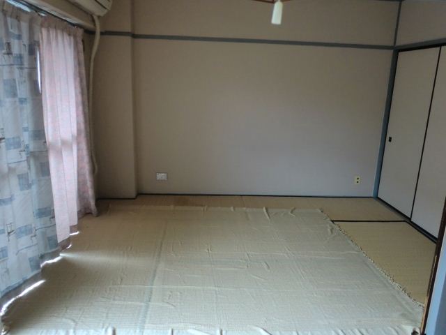 Living and room. South Japanese-style room!