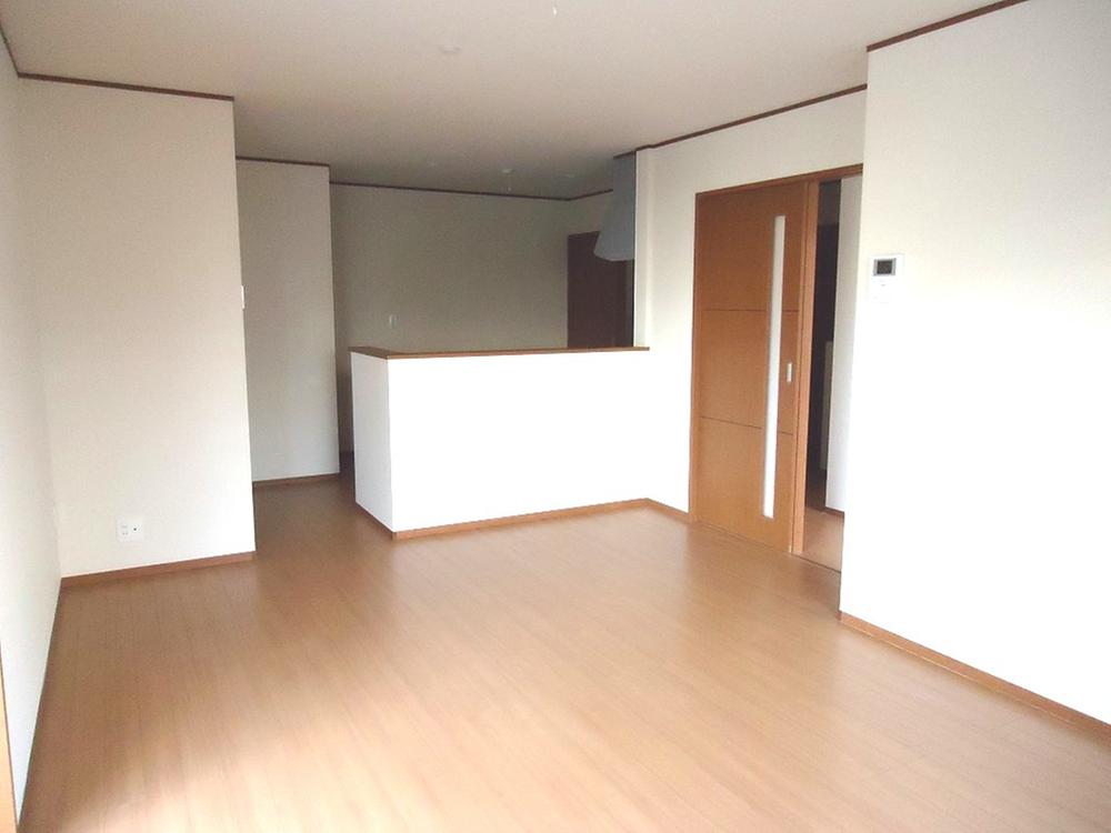 Living. Indoor (10 May 2013) Shooting