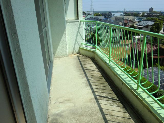 Balcony. Bright veranda! 