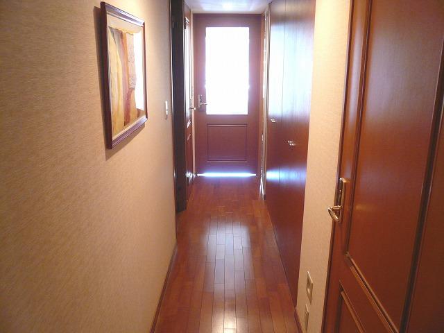 Other introspection. Corridor