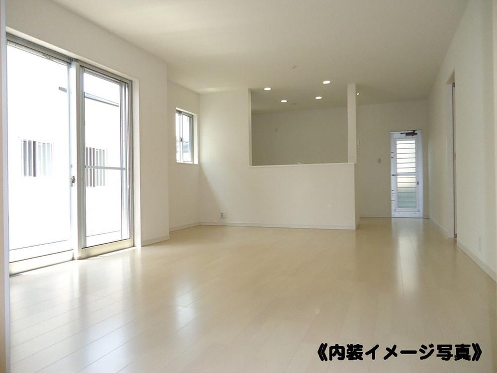 Other. Living image photo. It is different from the actual building. 