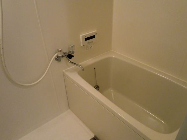 Bath. It is with additional heating!