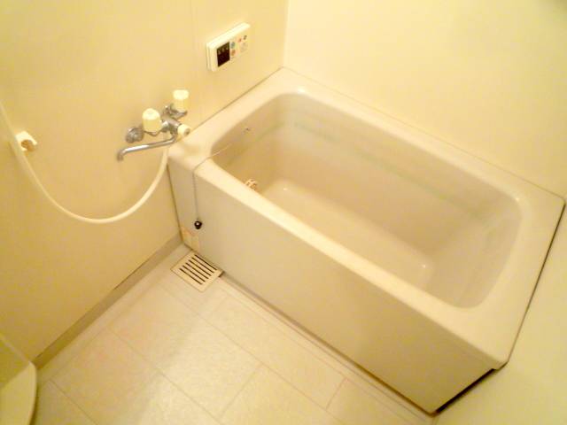 Bath. Reheating with bathroom