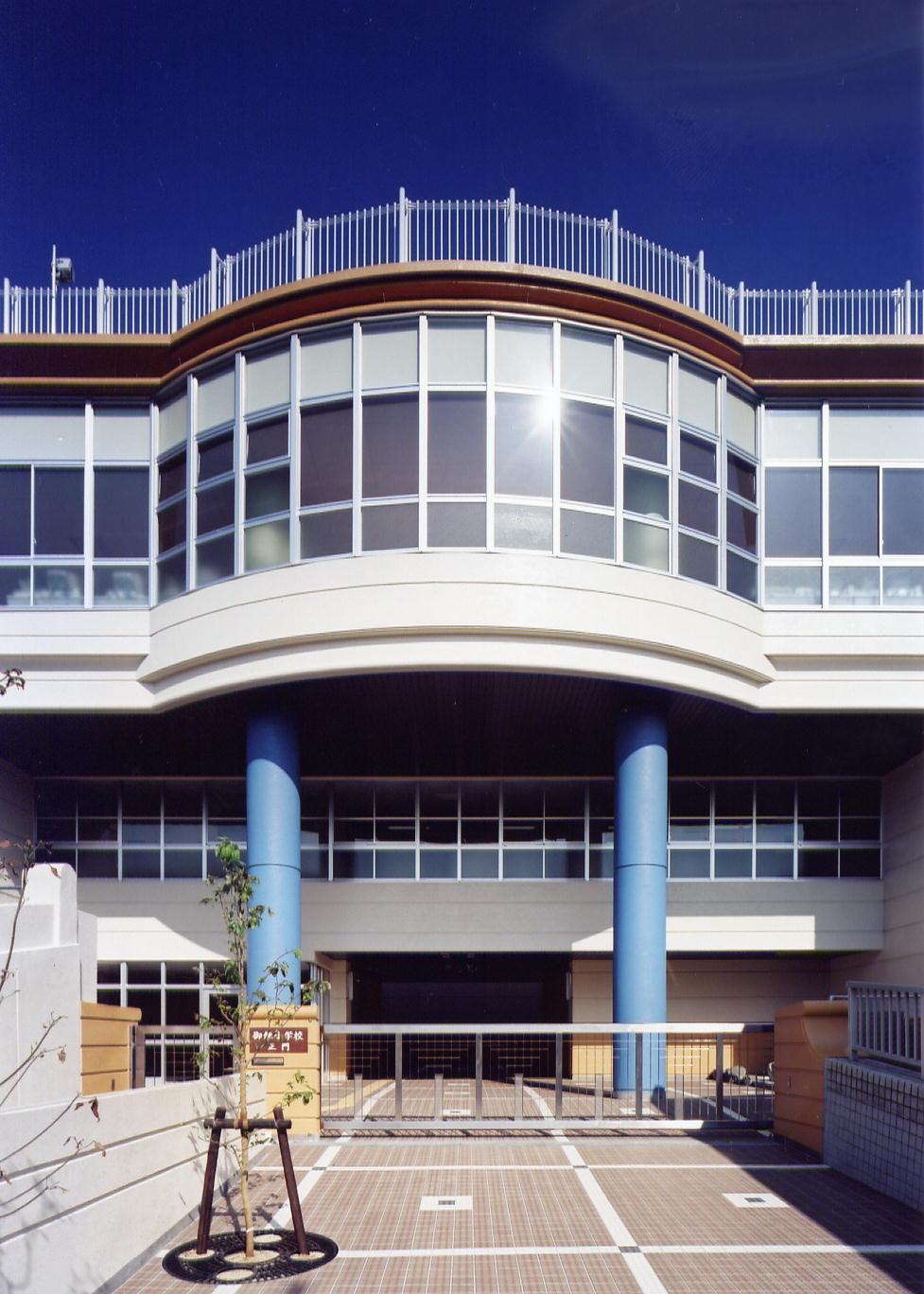 Primary school. 638m to Nagoya Municipal Mitsurugi Elementary School