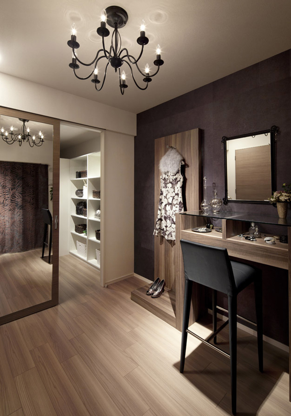 Interior.  [Dressing room] Can comfortably fashionable and get dressed at the time of going out, It is functional and luxury dressing room that can take advantage of ( ※ )