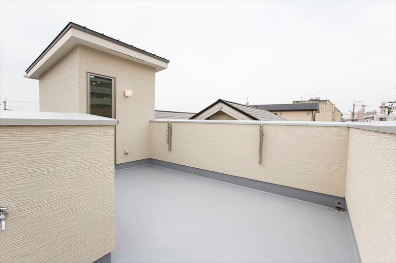 Balcony. A building roof balcony