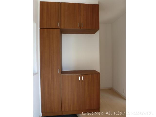 Other. Image Photos. It is different from the actual building. 