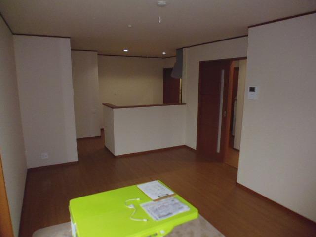 Living. 2013.12.7 Shooting