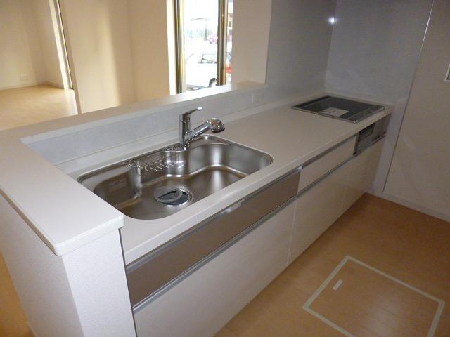 Kitchen. 2013.9.20 shooting