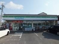 Convenience store. 743m to FamilyMart YamashitaTsu shop