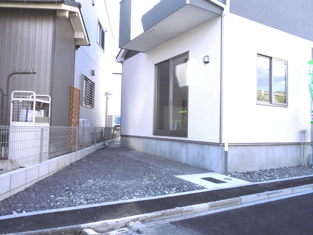 Other. Local (11 May 2013) Shooting