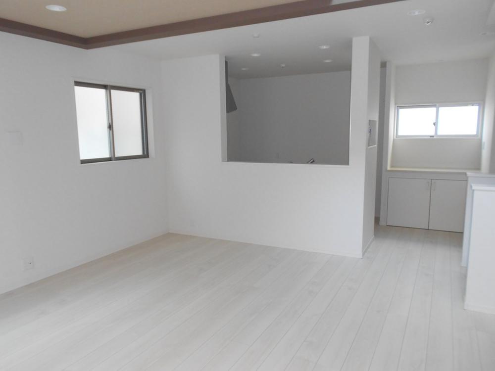 B Building (August 2013) Shooting