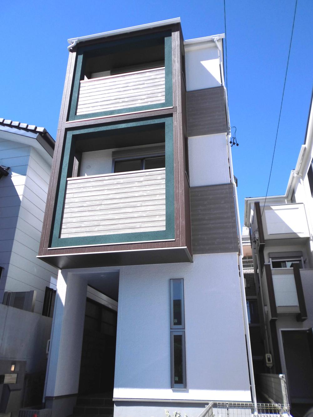 C Building (September 2013) Shooting