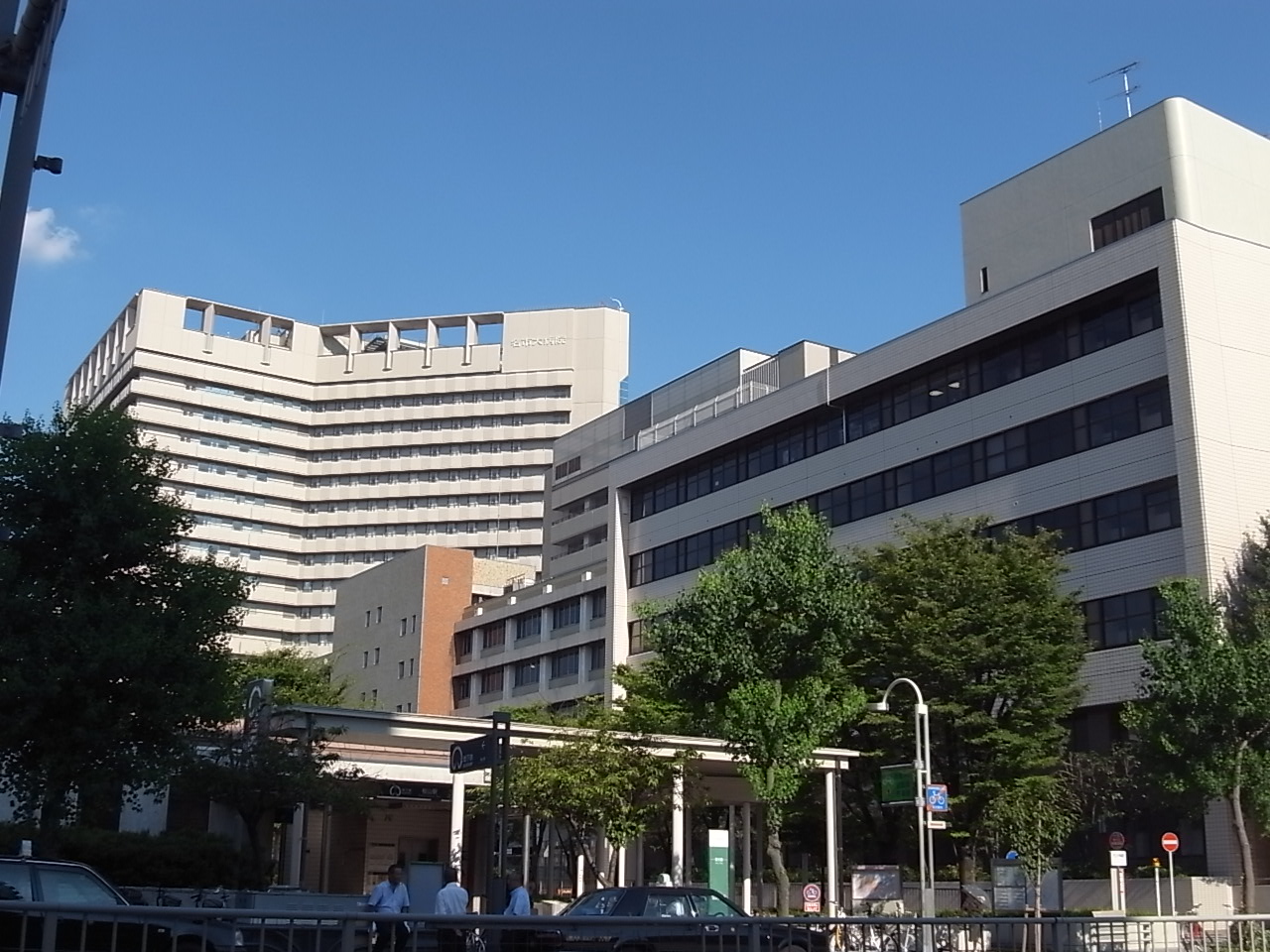 Hospital. Nagoya City University 320m to the hospital (General Hospital) (hospital)