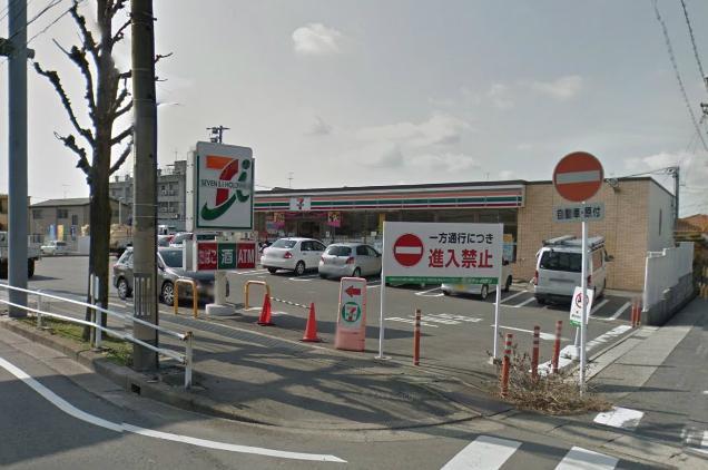 Convenience store. 779m to Seven-Eleven Nagoya Obatanaka 3-chome