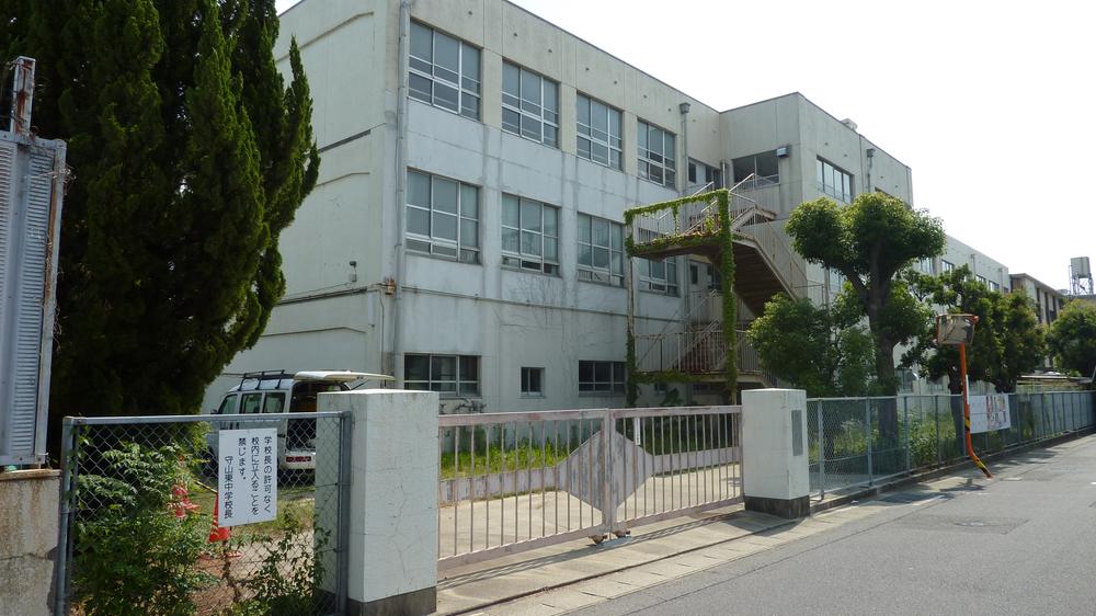 Primary school. Nagoya Municipal Obata 800m up to elementary school