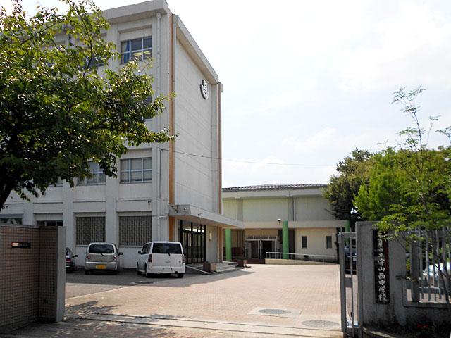 Junior high school. Moriyamanishi until junior high school 790m