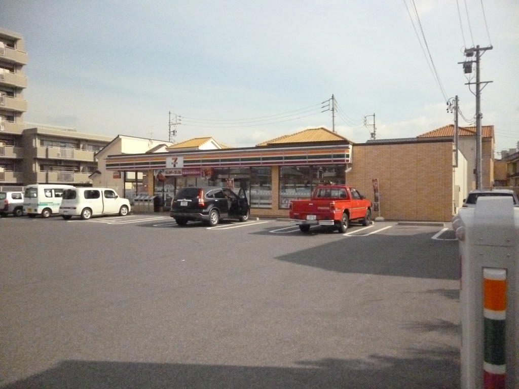 Convenience store. Seven-Eleven Nagoya Hanasaki base 1-chome to (convenience store) 1030m