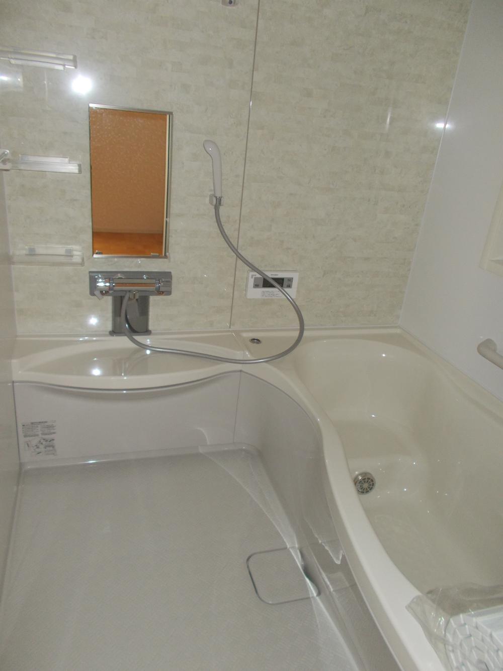 Same specifications photo (bathroom). Butte 1616 (same specifications)