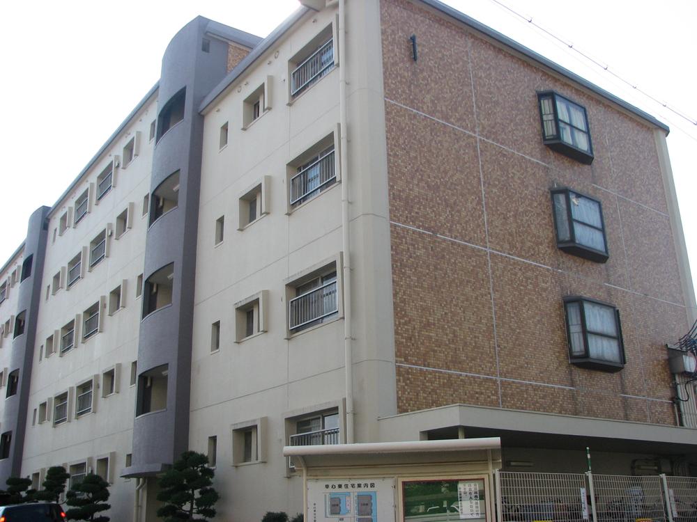 Local appearance photo. Local (09 May 2013) Shooting