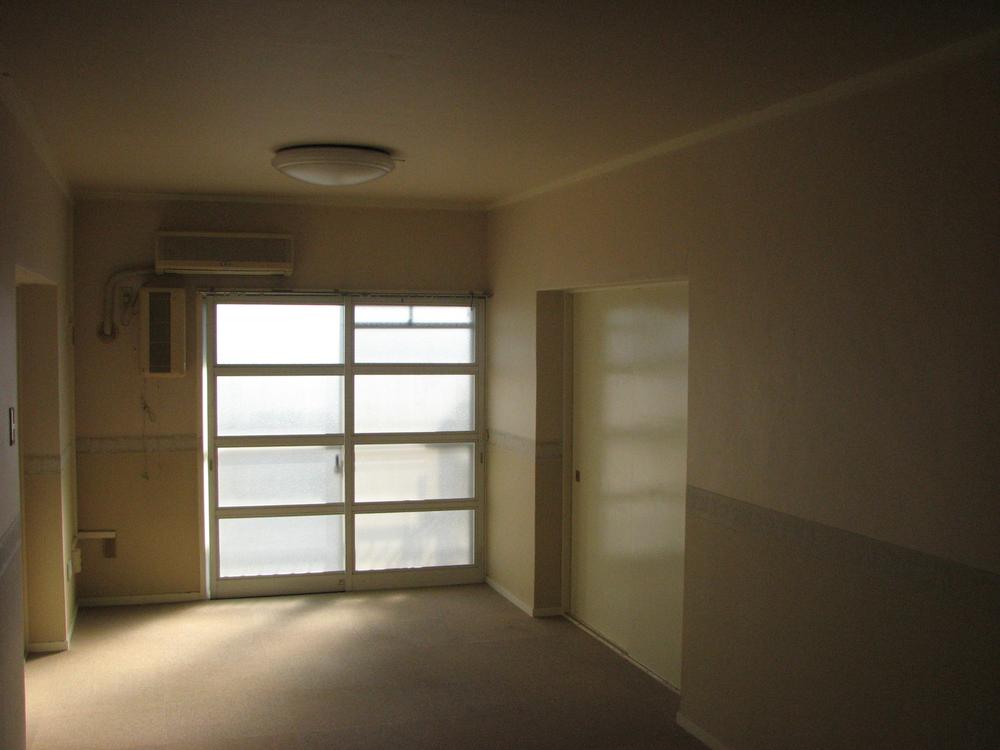 Living. Indoor (11 May 2013) Shooting