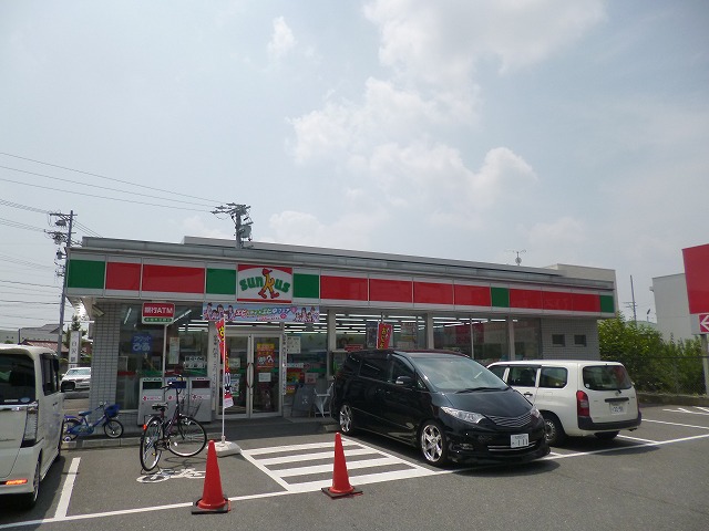 Convenience store. Thanks Matsukawa Bridge store up (convenience store) 375m