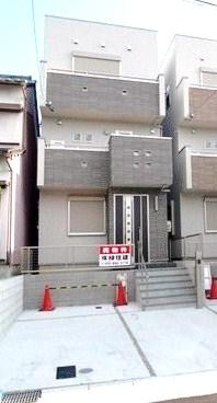 Local appearance photo. Model house special sale 27.5 million yen (A Building)