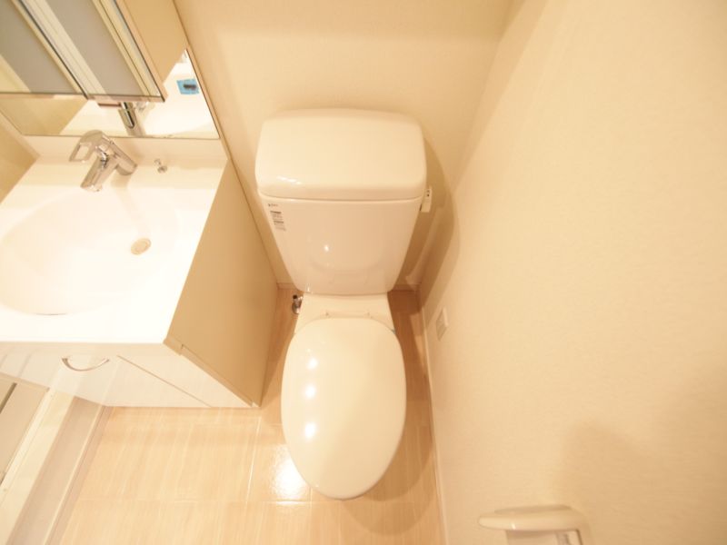 Toilet. Warm water washing toilet seat mounting possible The same type Image