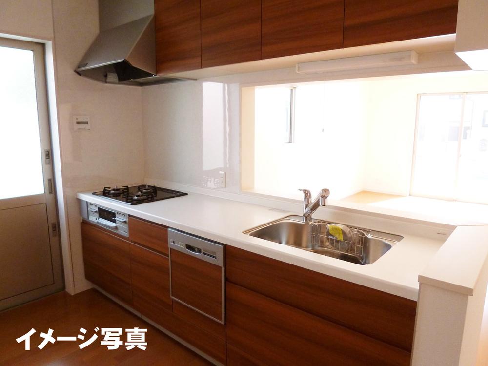 Same specifications photo (kitchen). Same specifications: System Kitchen