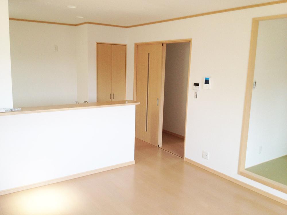 Living. Spacious 16.7 Pledge of LDK There tatami corner! 