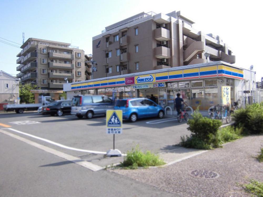 Convenience store. MINISTOP 440m to Nagoya Seongnam-cho shop