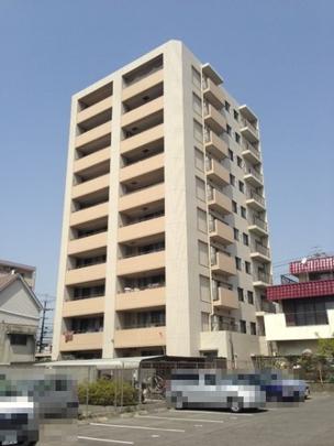 Local appearance photo. Southeast side appearance