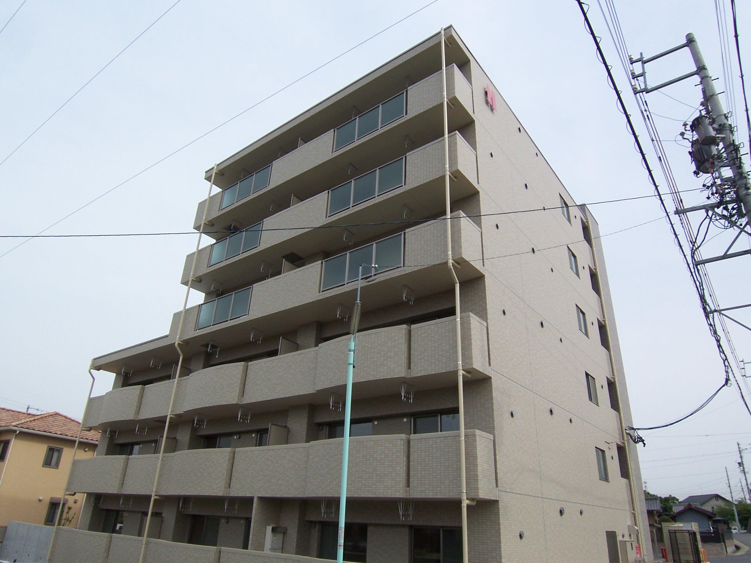 Building appearance. Reinforced concrete apartment