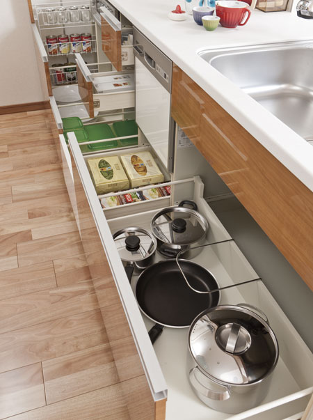 Kitchen.  [Sliding cabinet] Large size also easy sliding to take out those that were housed in the back. It can be functionally storage from small tools to large pot / Same specifications