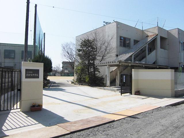 Junior high school. Kokorozashidanmi until junior high school 3170m