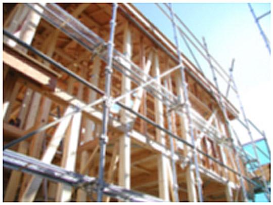 Construction ・ Construction method ・ specification. As Tightened of coupling and means is a structural strength on the main part, Pillar ・ Liang ・ Foundation ・ Connection of bracing, etc. Tightened or reinforced with appropriate junction hardware. Partial consuming large load at the time of the earthquake, we have Tightened in the hall down hardware.