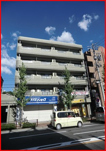 Building appearance. It looks in front of the eyes of Obata Station !!