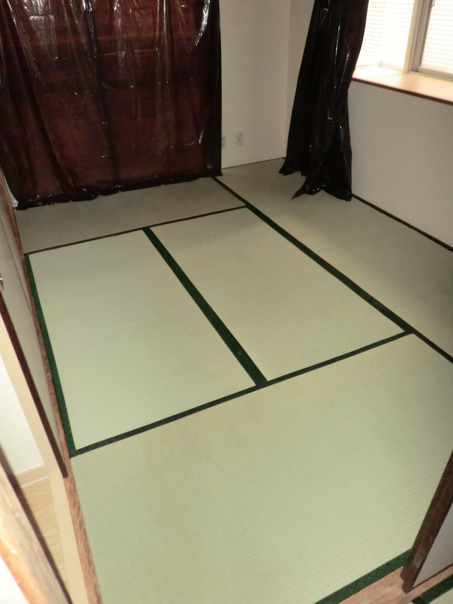 Other room space. I settle down and say you to the tatami