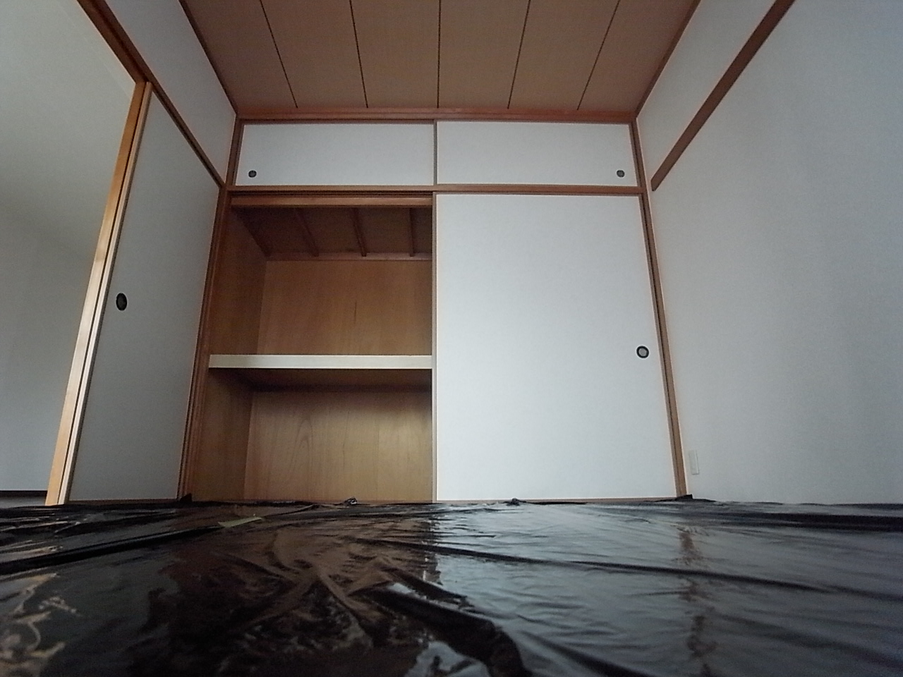 Living and room. Japanese-style room 6 quires Closet enhancement