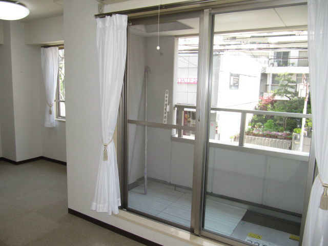 Balcony. North-facing veranda ※ It will be the same type of room image. 