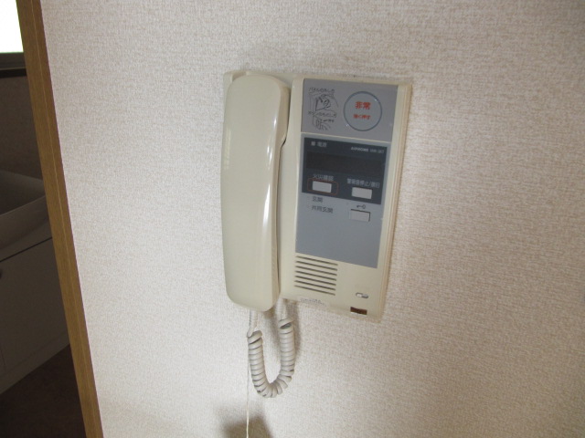 Security. Intercom ※ It will be the same type of room image.