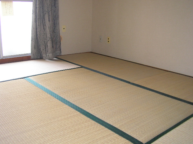 Other room space. Japanese-style room 6 quires