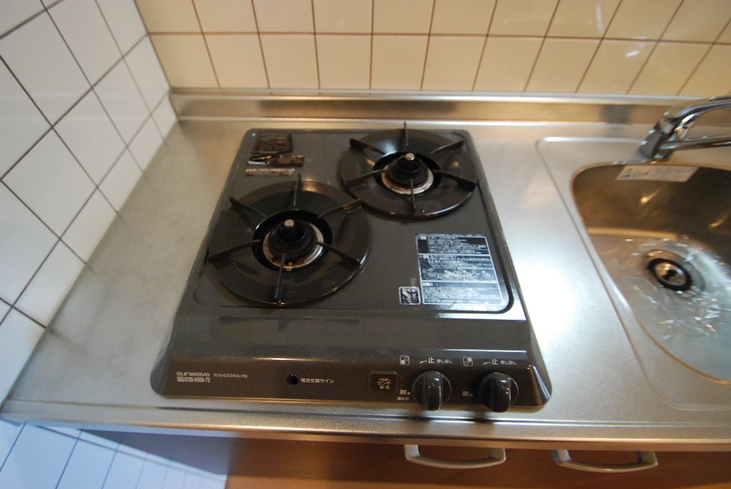 Kitchen. Stove